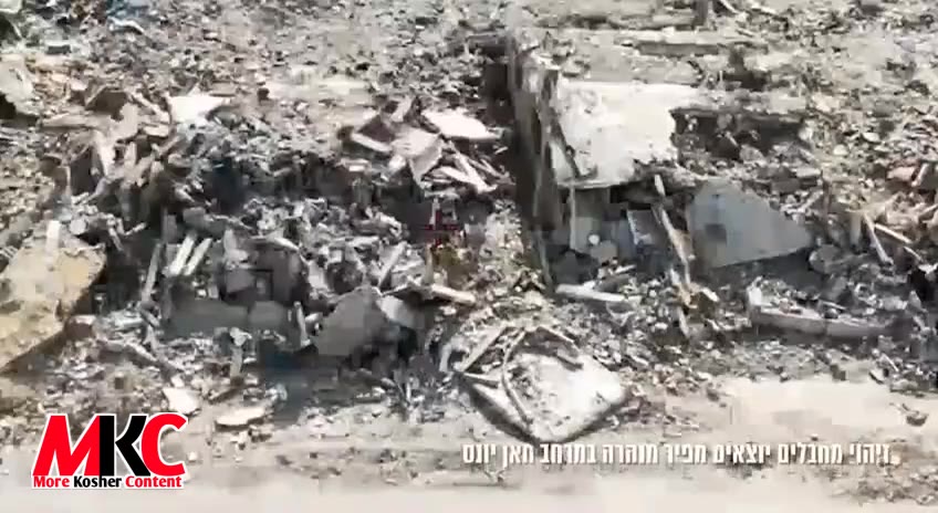 צה"ל סאלדאטן האבן זונטאג אידענטיפיצירט דריי טעראריסטן וועלכע זענען ארויסגעקומען פון א טונעל שאכט אין כאן יונ…