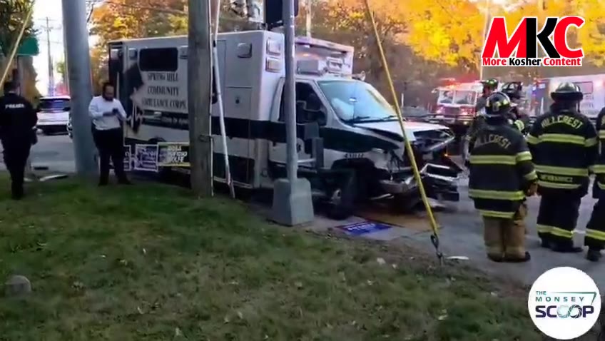 מאנסי: א קאר עקסידענט מיט אן אמבולאנס האט פאסירט זונטאג נאכמיטאג ביי די ווינקל פון גרענדוויו עוועניו און ר…