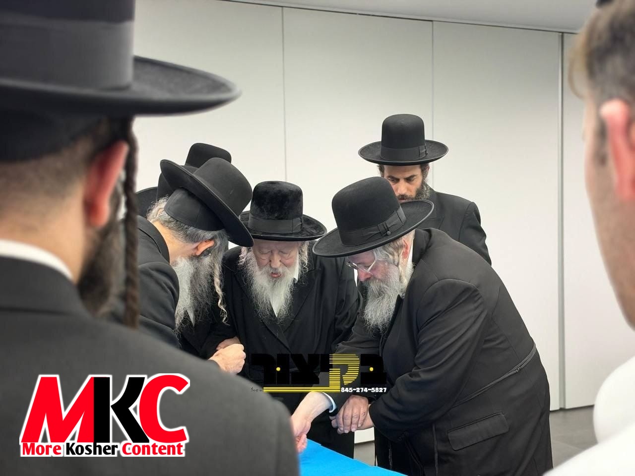 האדמו''ר מגור ביים אפגעבן זיין שטימע אין די בחירות.