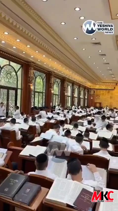 ערשט תורה, נאכדעם שטימען: טויזנטער בחורים אין ישיבת עטרת שלמה זענען פארטיפט אין זייער רעגולערן נאכמיטאג סד…