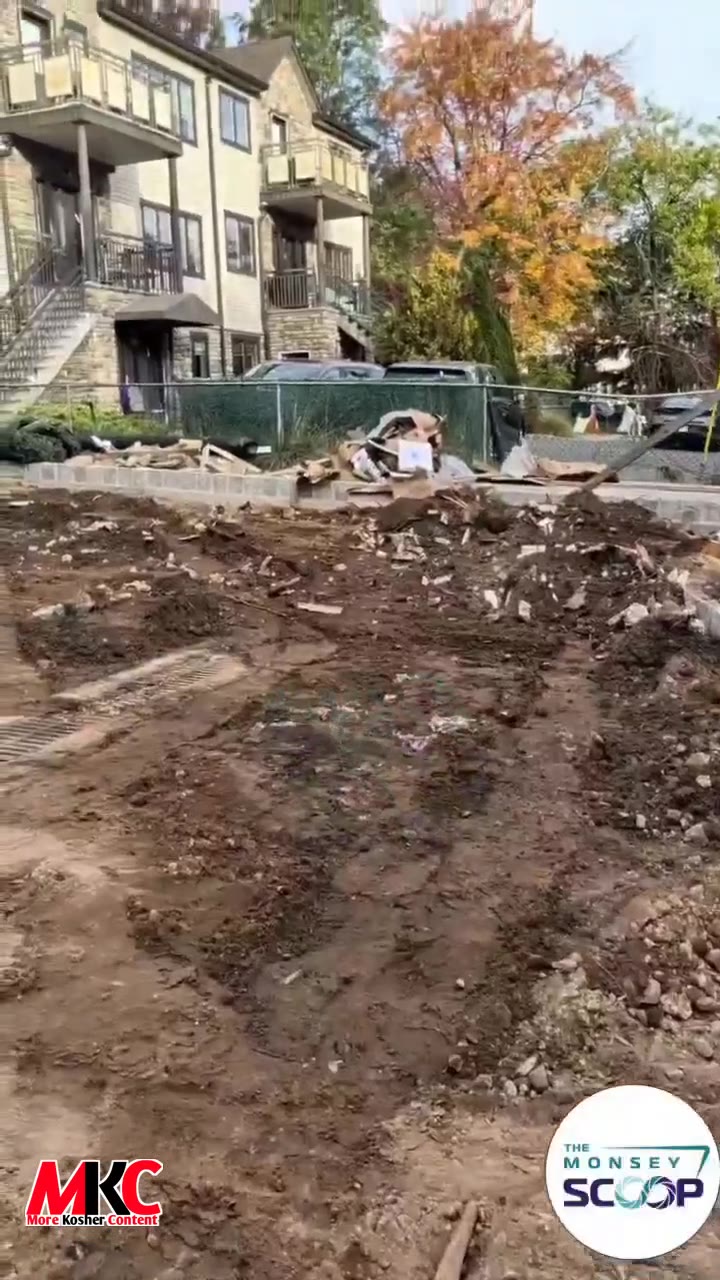 MONSEY: Construction workers accidentally struck a gas line on Lenore Avenue. Monsey Fire Department and R…