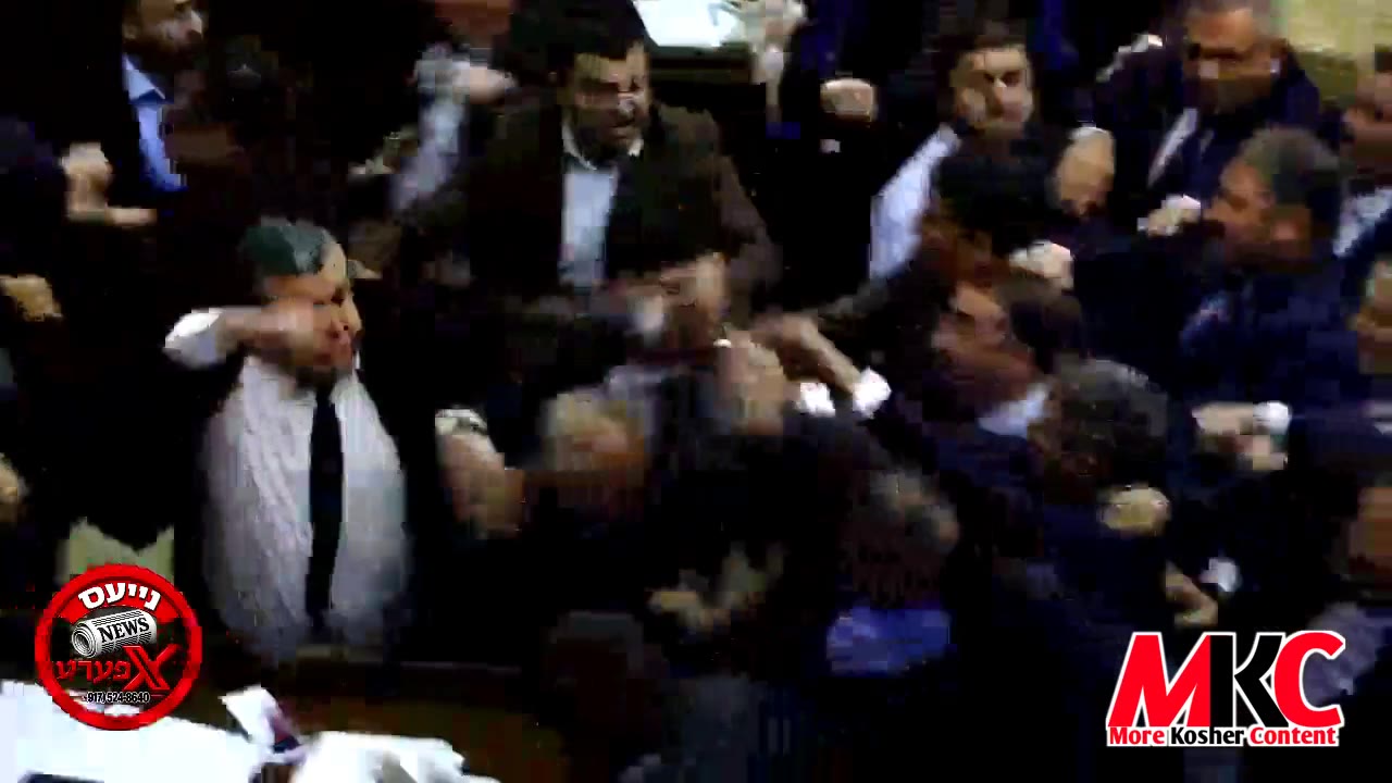 זעט: א ווילדע שלעגעריי האט אויסגעבראכן אינעם ארמענישן פארלאמענט דעם 29'סטן אקטאבער, פארמישנדיג דעפוטאטן סיי…